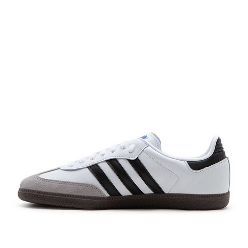 스포티한 클래식의 완벽한 조화, 아디다스 삼바 운동화