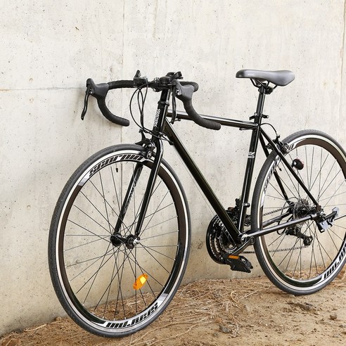 질주 본능을 깨우는 입문용 로드 자전거, 삼천리 스콜피오 700C