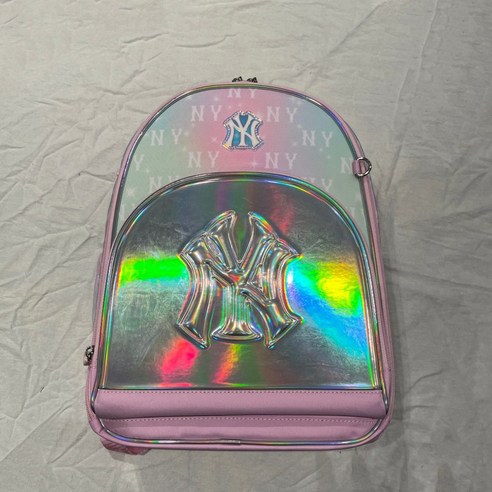 스타일과 실용성을 겸비한 MLB 키즈 책가방 세트