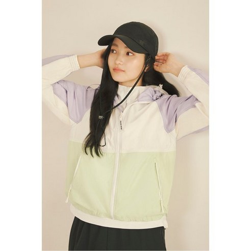 코오롱스포츠 여성 윈드케이 블록형 바람막이 코오롱바람막이 코오롱스포츠 여성 윈드케이 블록형 바람막이 코오롱바람막이