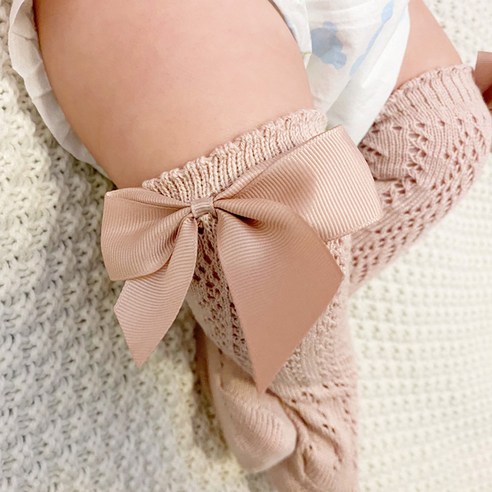 사랑스러운 아기를 위한 특별한 선물, 리본 니삭스