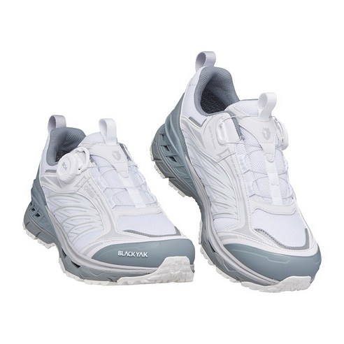 편안하고 안정적인 등산을 위한 블랙야크 343 MAX D GTX 트레킹화