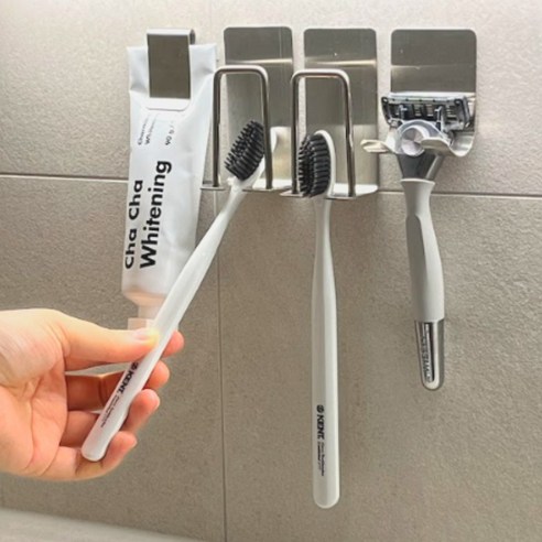 편리하고 세련된 욕실 필수 아이템