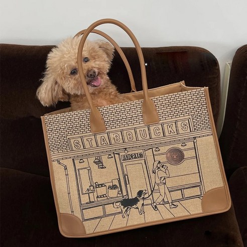 벚꽃 아래 강아지와 함께, 스타벅스 쇼퍼백과 떠나는 특별한 봄날 스타벅스노트북가방