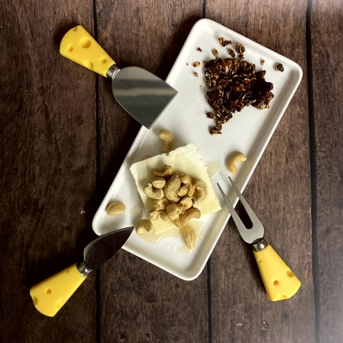 쿠리풀 치즈 버터 나이프 포크 3종 세트: 당신의 식탁을 예술로!