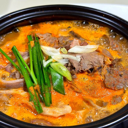 전통과 편리함이 만난 얼큰한 내장탕
