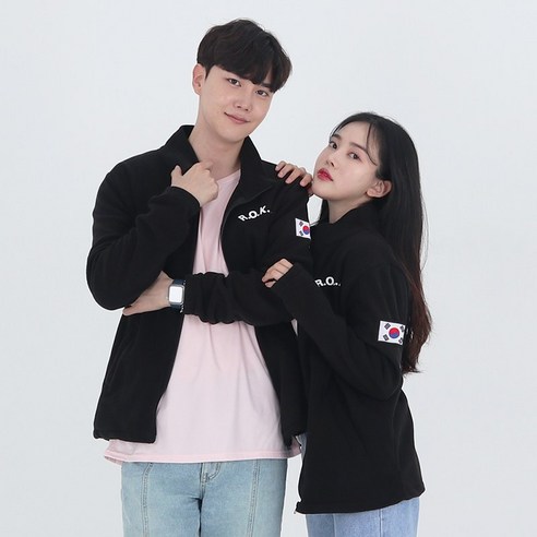 가을에 대비한 스타일리시한 따뜻함: 메이크잇 태극기자수 방한후리스