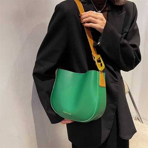 KORELAN 대용량 조인트 숄더 암수통 가방 트렌드 캐주얼 패션 크로스 토트 가방