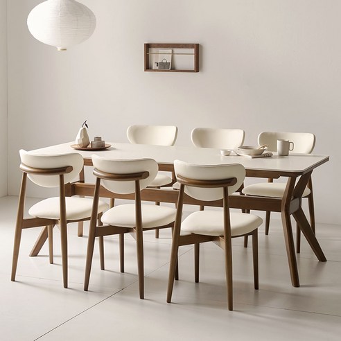 모린 포세린 세라믹 원목 6인 식탁세트: 따스함과 모던함이 공존하는 식탁의 품격 포세린세라믹식탁