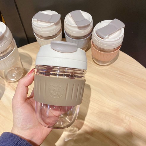 인스턴트 플라스틱 물컵 야외 휴대용 직음 컵 테이프 실리콘 커버 더블 플라스틱 컵, 550ml, 연한 커피