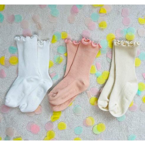 사랑스러운 디자인과 안전한 소재로 아이의 발걸음에 행복을 더하는 니발내발 솜사탕프릴양말