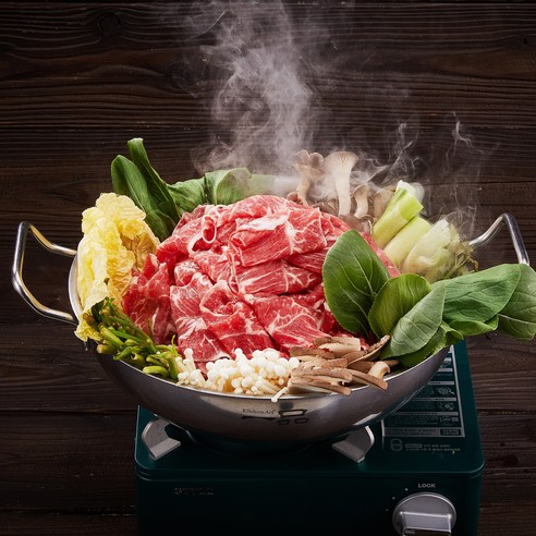 추억과 맛을 한 냄비에 담은 알까기 샤브샤브 칼국수 밀키트