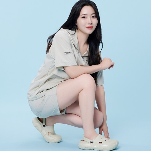 신축성 좋은 EVA 소재로 제작된 키높이 샌들