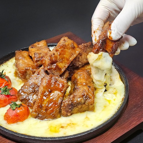 맛있는 한입 쪽갈비로 마음껏 즐기는 하우스 파티