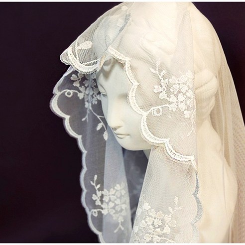 경건한 기도 시간을 위한 섬세하고 편안한 아그네스 미사보