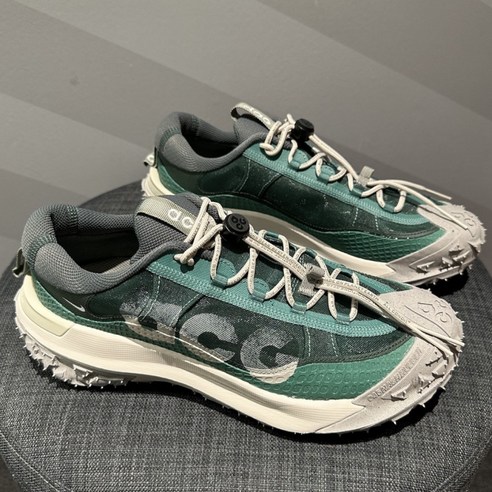 나이키 ACG 마운틴 플라이 2 로우 바이코스탈 빈티지 그린DV7903-300 나이키 ACG 마운틴 플라이 2 로우 바이코스탈 빈티지 그린DV7903-300
