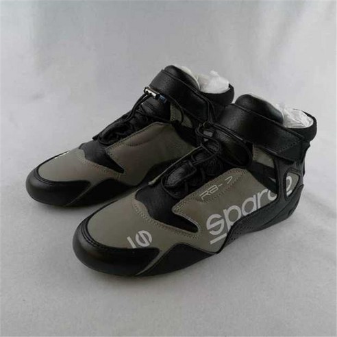 올진피 이탈리안 SPARCO 스포츠화 컴포트 레이싱 슈즈는 스포츠 활동에 편안한 착용감과 스타일리시한 디자인을 제공하는 제품입니다.
