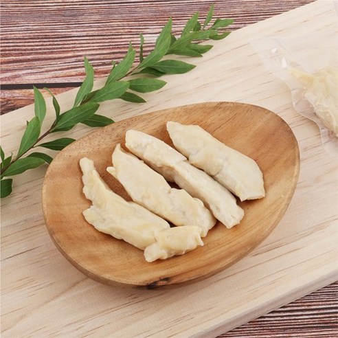 고양이의 맛봉오리를 자극하는 영양가 풍부한 닭가슴살 간식