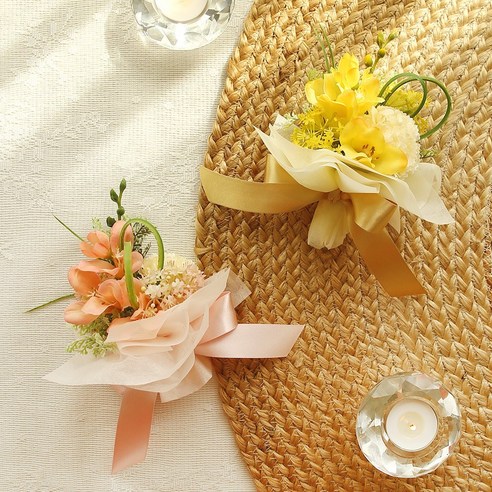 [웨딩나우ㅣ강추] 평화롭고 울림 있는 납골당 장식: 프리지아 미니 꽃다발 [WeddingNOWㅣ인기상품]