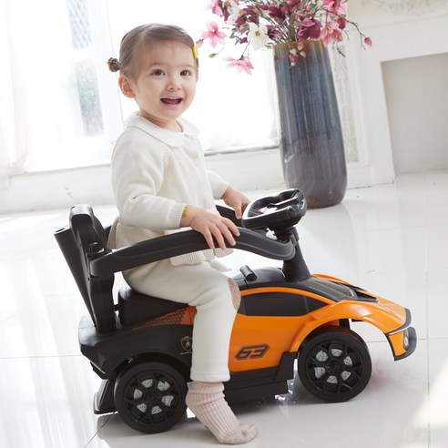 무소음 바퀴 람보르기니 푸쉬카 – 피규어와 탈 것의 완벽한 조화