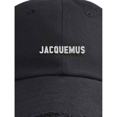 Jacquemus 아티초크 캡 모자: 여름 스타일을 완성하는 마법 같은 아이템
