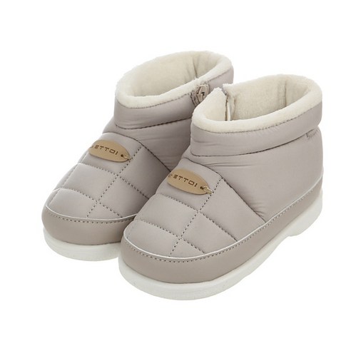 아기 발 건강과 스타일을 책임지는 특별한 선물