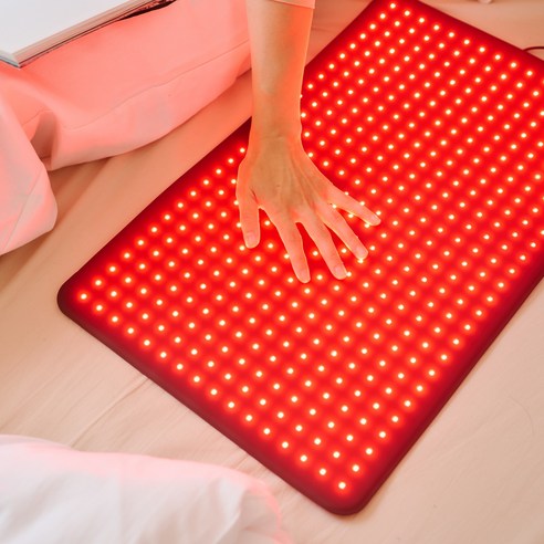 따뜻한 온열과 LED 빛으로 지친 몸과 마음을 위로하는 시리어스 LED 그랜드 온열 벨트