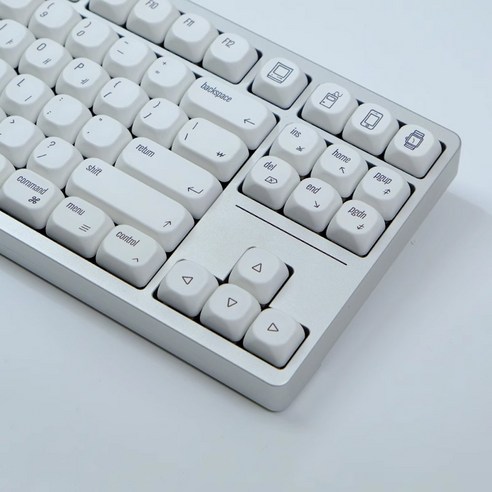세련된 디자인과 뛰어난 가성비의 완벽한 조화, 애플 화이트 미니멀리스트 기계식 키보드!