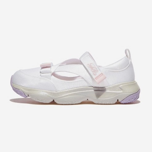 휠라 원더버즈 메리제인 키즈: 사랑스러운 발레코어 슈즈로 완성하는 아이의 특별한 하루 휠라리틀크릭