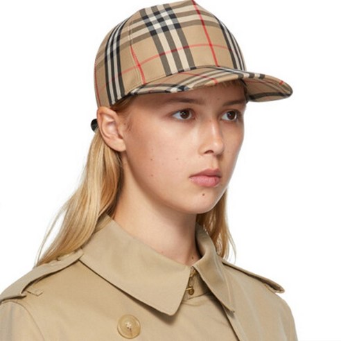 시간을 초월하는 클래식, 버버리 빈티지 체크 볼캡