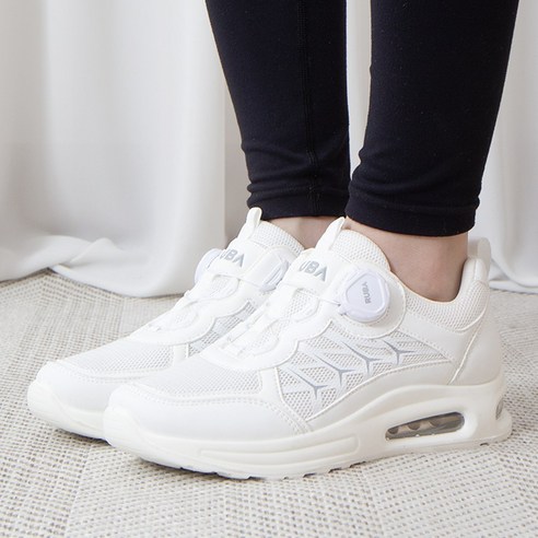 가벼운 발걸음으로 시작하는 건강한 변화, RUBA 초경량 런닝화 RB-AZ8