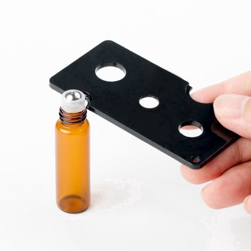 섬세한 향기의 레이어링, 27리빙 롤온 향수 공병으로 완성하는 나만의 향