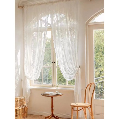 아늑하고 고급스러운 시폰 레이스 커튼