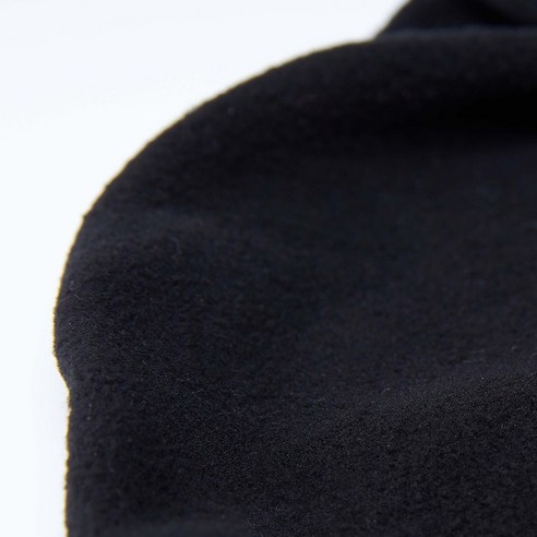 나인에프엑스 겨울 바라클라바 후드넥워머는 겨울용으로 따뜻하고 편안한 착용감을 제공합니다.
