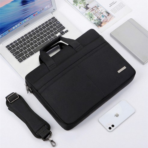 편안함과 스타일이 조화된 대용량 노트북 수납 가방