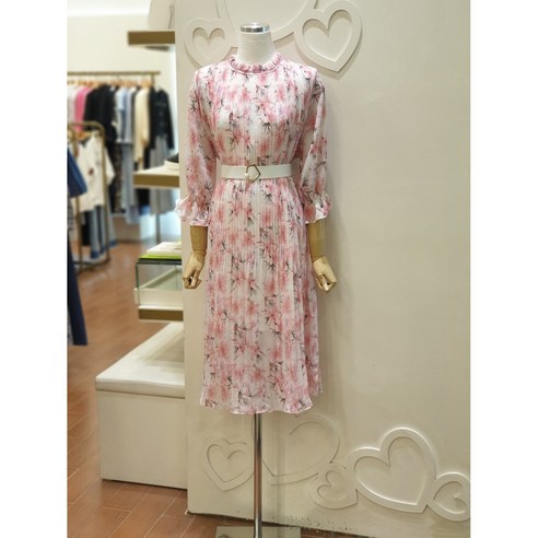 샤틴 벨티드 플라워 패턴 플리츠 쉬폰 원피스