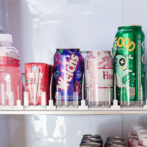 자동 정리 기능을 갖춘 리빙블러썸 캔음료 디스펜서 키친핏