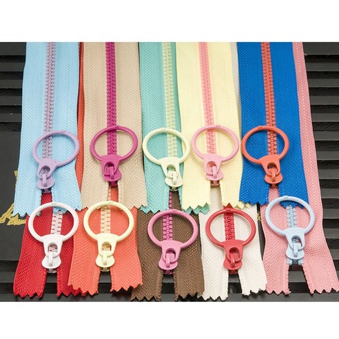 섬세한 아름다움, 투톤 컬러 비슬론 지퍼로 완성하는 나만의 작품