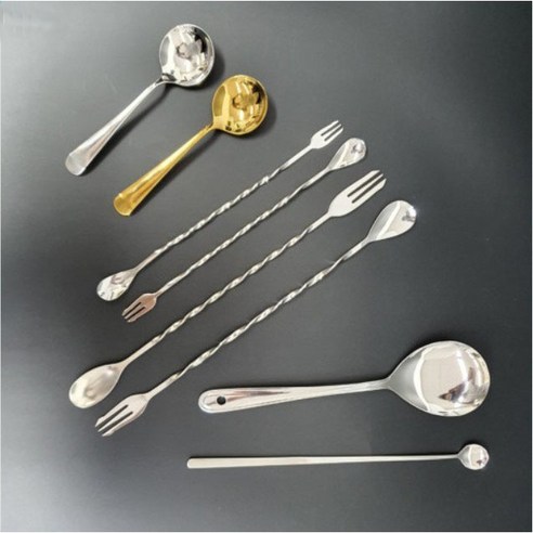 섬세한 맛의 조율사, 믹싱 바스푼으로 당신의 음료에 특별함을 더하세요.