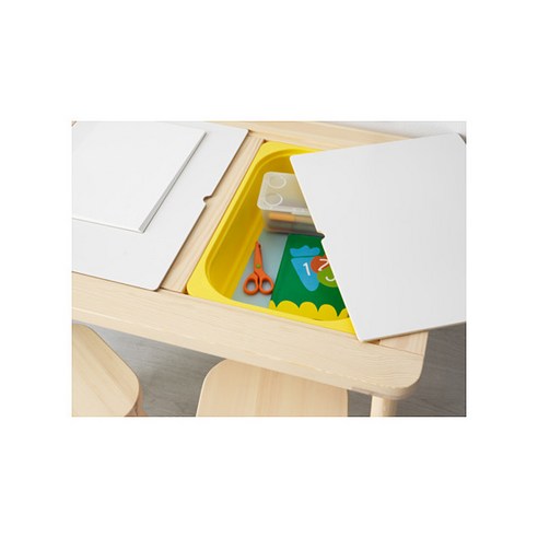 아이의 꿈을 담는 캔버스, 이케아 FLISAT 어린이 테이블