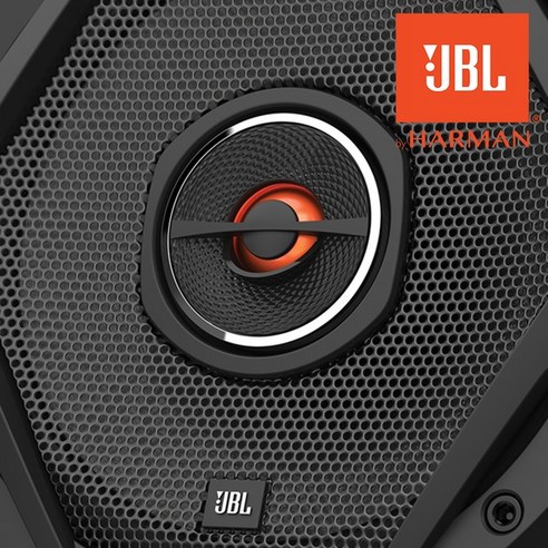 공간을 채우는 웅장한 사운드, JBL 스피커 우퍼로 드라이빙의 품격을 높이다