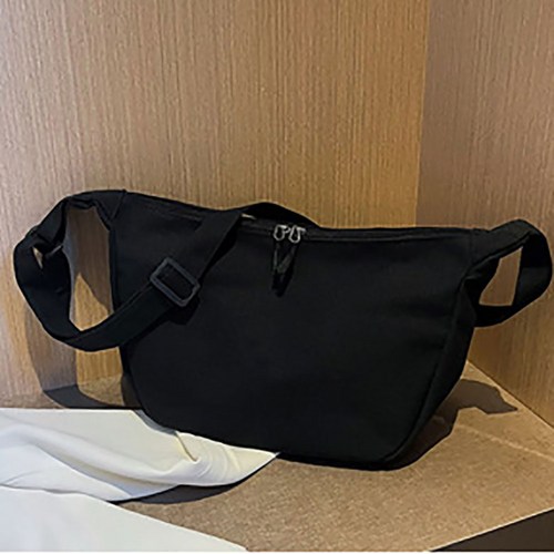 히로우몰 데일리 캔버스 호보 만두 반달 크로스 숄더백