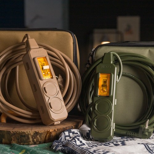 4000W 고용량 캠핑 누전 과부하 차단기 안전커버 2구 7M 전기 연장선 콘센트 멀티탭 (휴대용 수납가방 증정), 1개, 카키(탄색)+수납가방