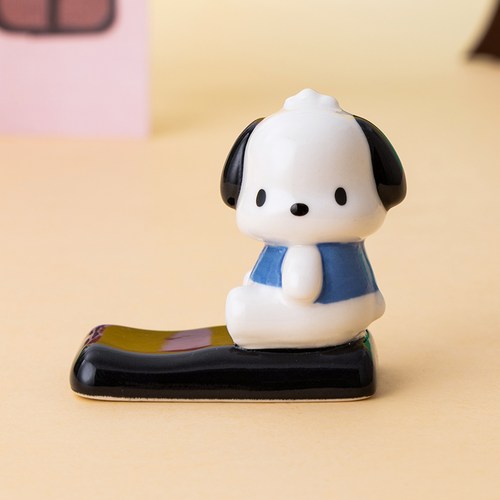 산리오수저받침