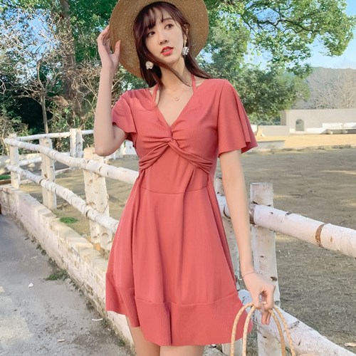 중년여성레쉬가드