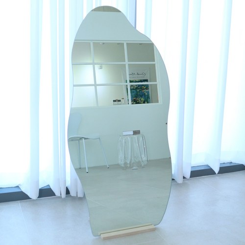 하반신토르소