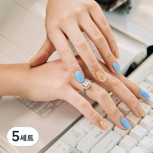 유유유유유 붙이고 굽는 젤네일 32p 세트