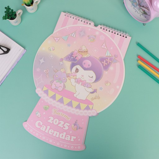 산리오 캐릭터즈 2025년 을사년 새해 벽걸이용 다이컷 팬시 달력 캘린더