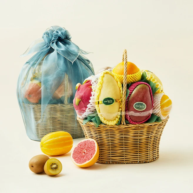 온브릭스 프리미엄 과일바구니 7종 선물세트 중형 1호 3.1kg + 고급보자기, 1세트