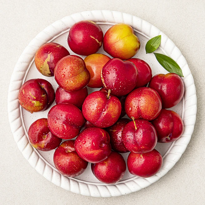이로운군위 당도선별 자두, 1팩, 1kg(대)